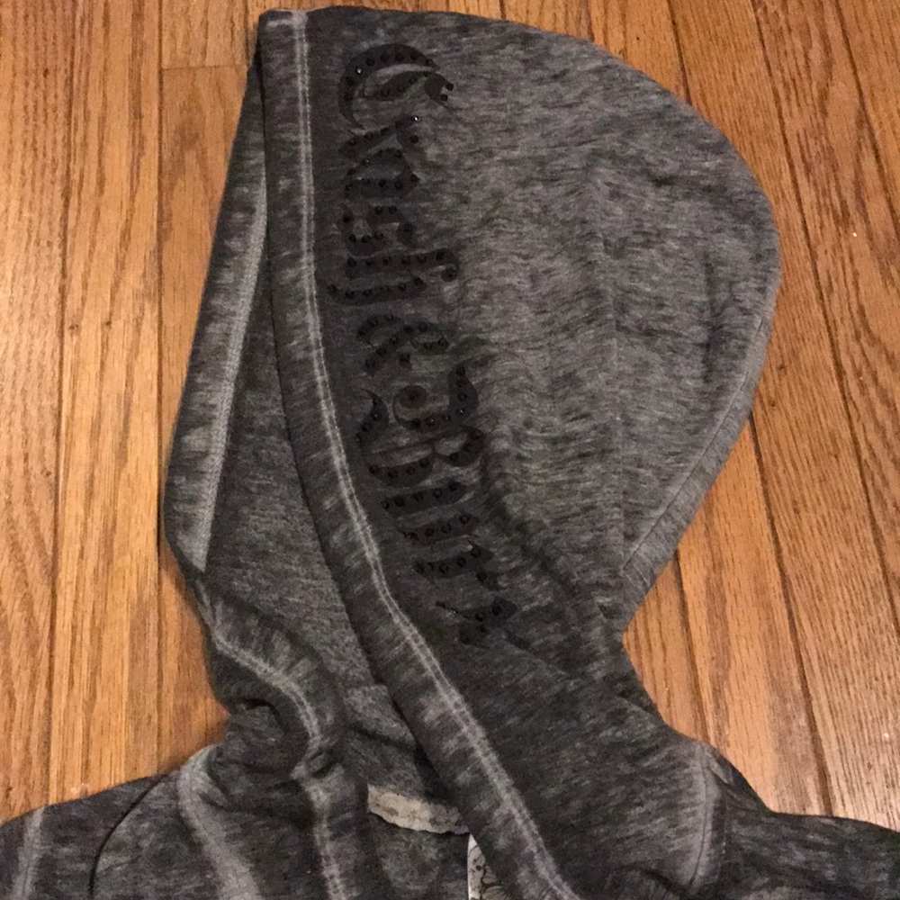 Sweatshirt - Picture 2 of 5